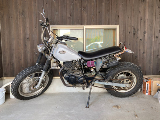ヤマハ TW200E