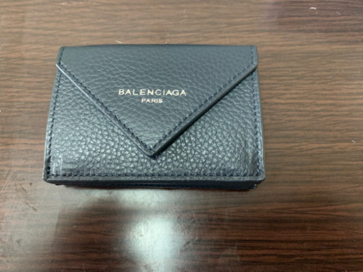豪華で新しい 財布 BALENCIAGA 財布