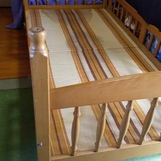 木製ベッド（２段ベッド）