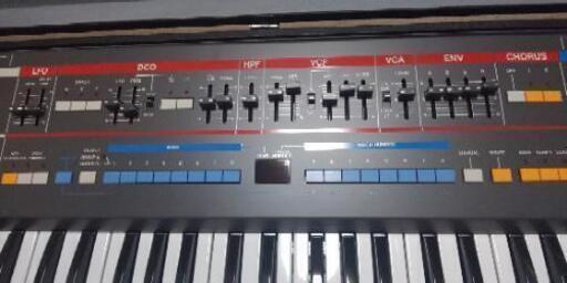 ローランド シンセサイザーJUNO-106