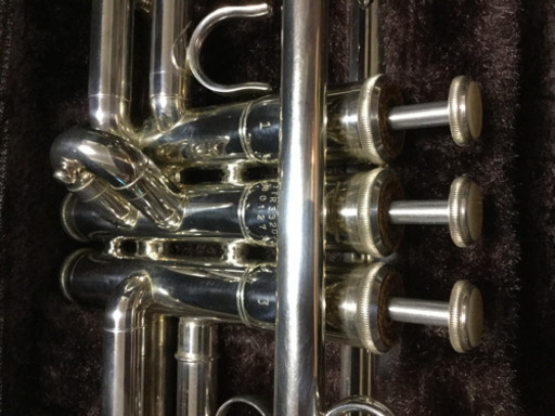 YAMAHA (NIKKANロゴ）YTR-3320S 演奏ok 状態良好