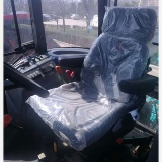 トラクター　馬力180 新品　中国製