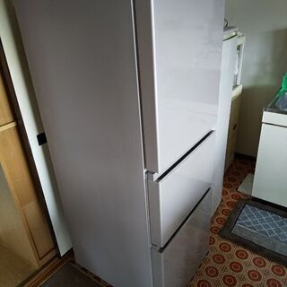 値下げしました♪日立の冷蔵庫2019年製・R-27KV・265L・半年弱しか使っていません♪　