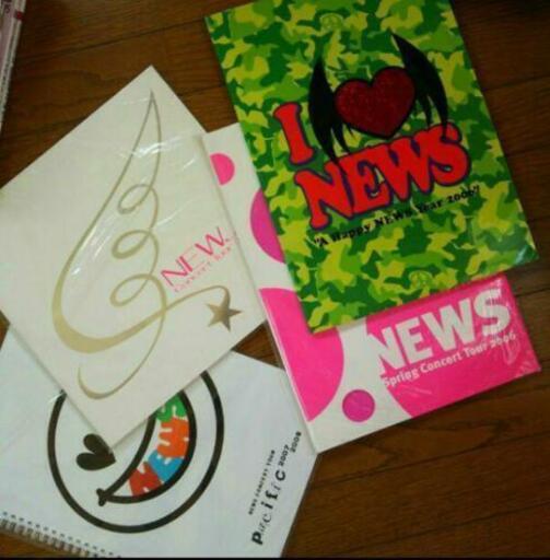 ７人のNEWSコンサートパンフレット４冊★
