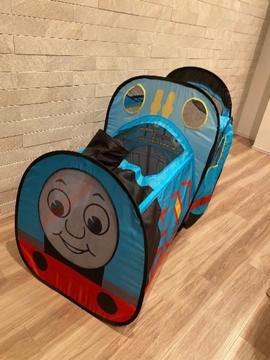 トーマスなりきりテント