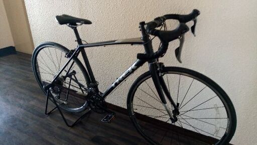 TREK  DOMANE AL2 2018 黒