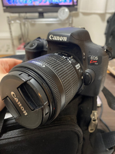 Canon EOS kiss x8i カメラバッグ、三脚つき