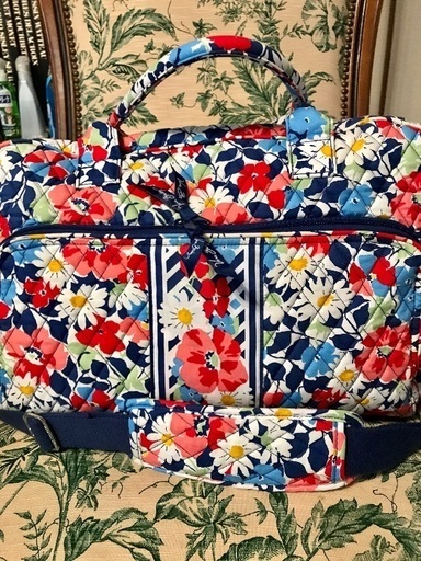 ⭐️Vera Bradley 旅行用キルティング バッグ⭐️