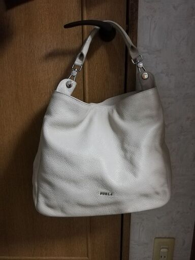 美品】FURLA (フルラ) ワンショルダーバッグ | mekimi.co.il