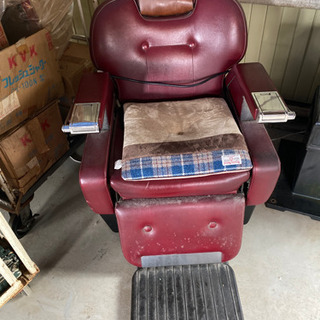 レトロ床屋さんの椅子