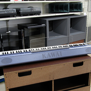 【付属品付】KAWAI PERLA es1 デジタルピアノ 88鍵盤 電子ピアノ 河合楽器 カワイデジタルピアノ es1 PERLA(ペルラ）新発売