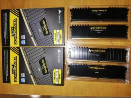 【CORSAIR】DDR4　16GBメモリ