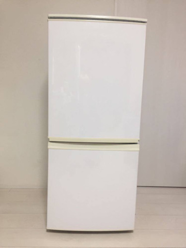 SHARP 冷蔵庫　SJ-D14A-W ホワイト