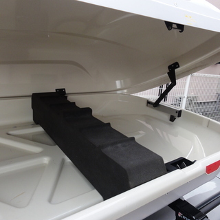 inno ルーフボックス BR764ライトグレー 中古 左開き ルーフBOX 小型車用