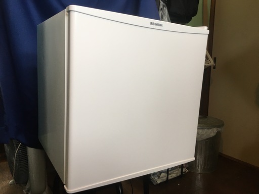 2018年製　IRIS OHYAMA（アイリスオーヤマ） 1ドア（45L）冷蔵庫  IRR-A051D-W