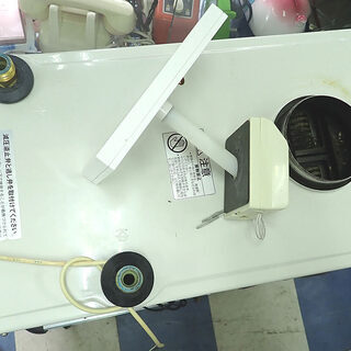 札幌 コロナ ボイラー 石油給湯器 煙突式 UKB-NX370R 2017年製