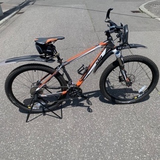 美品　KTM マウンテンバイク　　スパイクタイヤな付