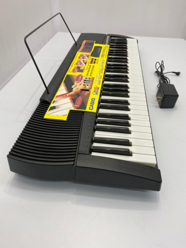 CASIO カシオ CTK-520L 初心者にやさしい、光ナビゲーションキーボード