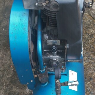 鹿児島発　岩田　三相　200V 2.2 Kw　コンプレッサー　Sp-22CPB