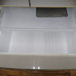 安心の6ヶ月保証つき【トレジャーファクトリー入間店】SHARPの6ドア