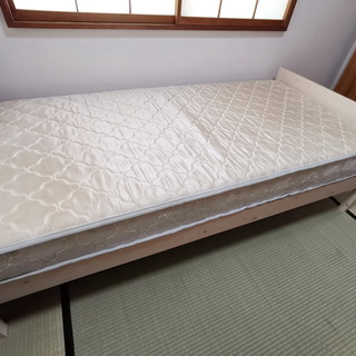 マットレス　付き　木製　シングルベッド　高さ3段調整可能　状態きれい