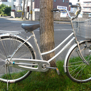 札幌 26インチ 自転車 ママチャリ シティサイクル カゴ・荷台・鍵付き ...