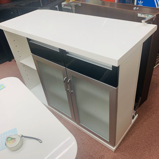 ニトリ スタイリッシュな収納カウンター