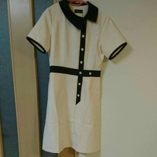 エステ　衣装　制服　新品　未使用　白