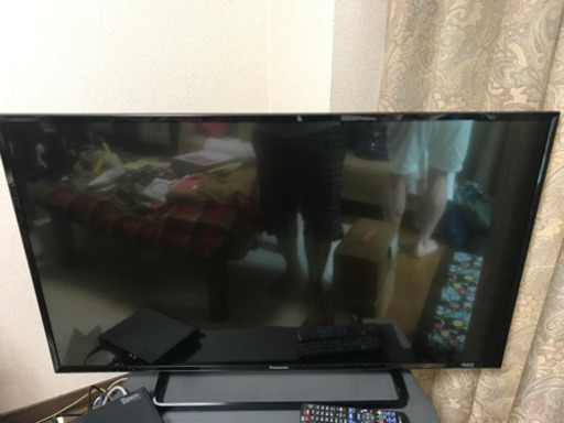 決まり！！地上・ＢＳ・１１０度ＣＳデジタルハイビジョン液晶テレビ TH-43E300 ☆おまけ☆