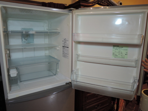 受付終了　東芝 3ドア 冷蔵庫 GR-34ND 339L 置けちゃうスリム 自動製氷 2008年