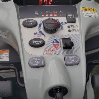 シニアカー（スズキ電動車いす）