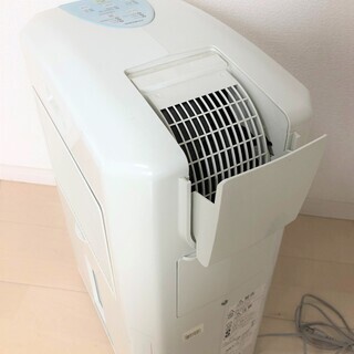 コロナ【冷風・衣類乾燥除湿機】 どこでもクーラー(木造11畳・コンクリート造23畳まで)使用少なく清潔な美品です!! オーシャングリーン