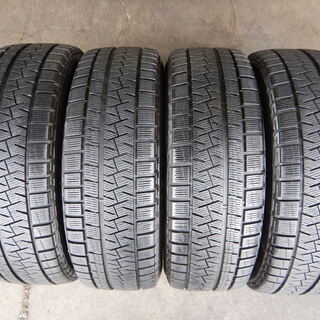 マナレイスポーツ　１６インチ　スタッドレス　プリウスアルファ、ＳＡＩ