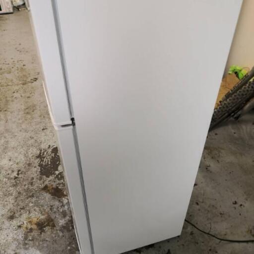 2018年製　冷凍冷蔵庫