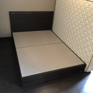 ダブルベッド フランスベッド　美品