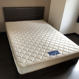 ダブルベッド フランスベッド　美品