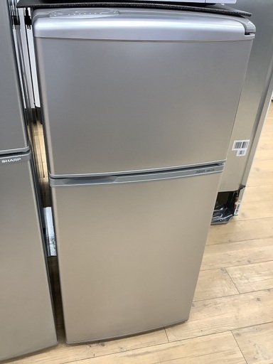 1人暮らしにぴったりなサイズ感！AQUA（アクア）の2ドア冷蔵庫です！