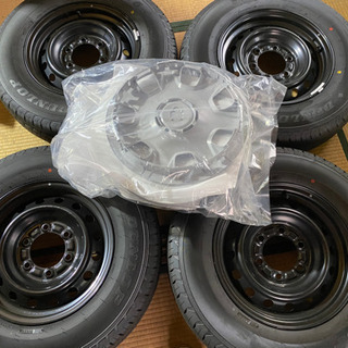ハイエース 新車外し ダンロップ 格安 ホイールキャップ付き
