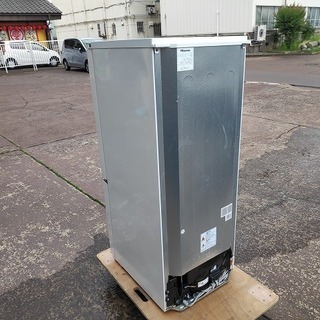 ハイセンス　HR-D15C　２ドア冷蔵庫『美品中古』2018年　【リサイクルショップサルフ】 ハイセンス HR-D15C 2ドア冷蔵庫『美品中古』2018年 【リサイクル