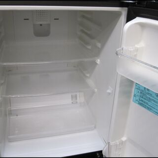 新生活！16500円 ハイアール 2ドア 冷蔵庫 138L ブラック 2014年製