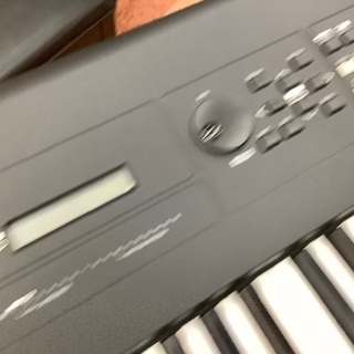 シンセサイザー　YAMAHA  MX88