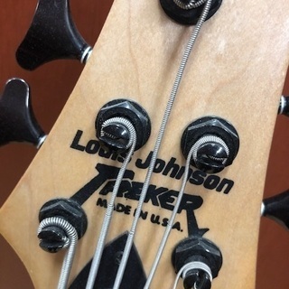 5弦ベース　TREKER