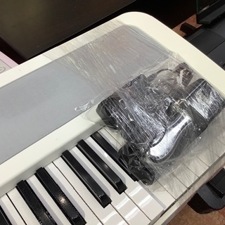 お引き取り限定 KORG B1 WH ホワイト 電子ピアノ