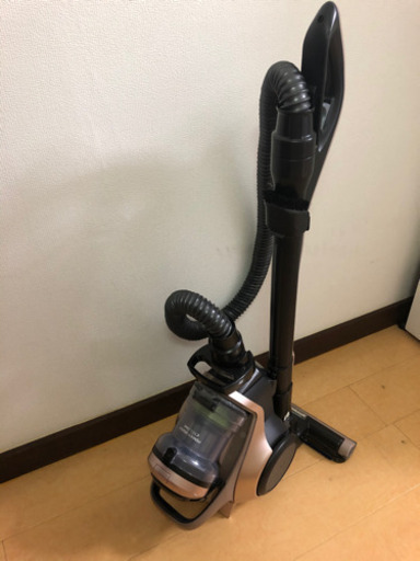 日立　掃除機　2018年製