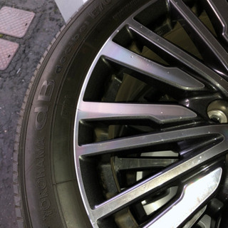 e52 エルグランド　純正ホイール、タイヤセット