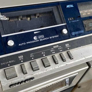 ジャンク品 レコード、カセット機器 （破損・ジャンク品】 SHARP