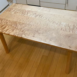 名古屋市瑞穂区　メープル材　無垢のテーブル　当方自宅での引き取りです