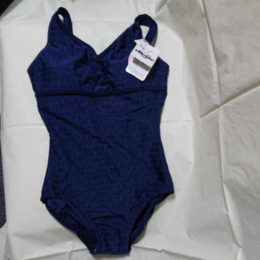 新品 レディース Ellesse 水着 M 販売価格9800円 華龍 プロフ必読 西長堀の水泳の中古あげます 譲ります ジモティーで不用品の処分