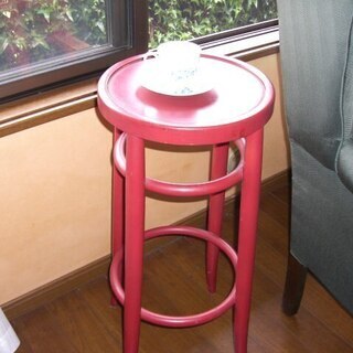 おしゃれ ハイ・スツール 赤（カウンターチェアー）