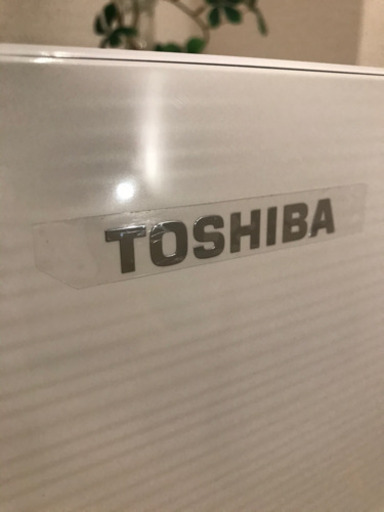 2ドア　冷蔵庫　153L TOSHIBA ホワイト　一人暮らし